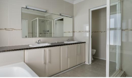 3 Bedroom Property for Sale in Somerset West Western Cape